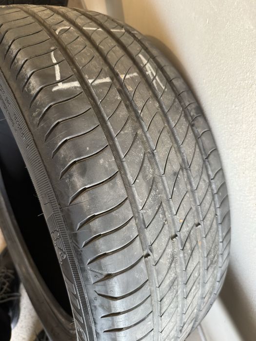 Michelin e.Primacy 235/55 R19 – 4 szt. – prawie nowe
