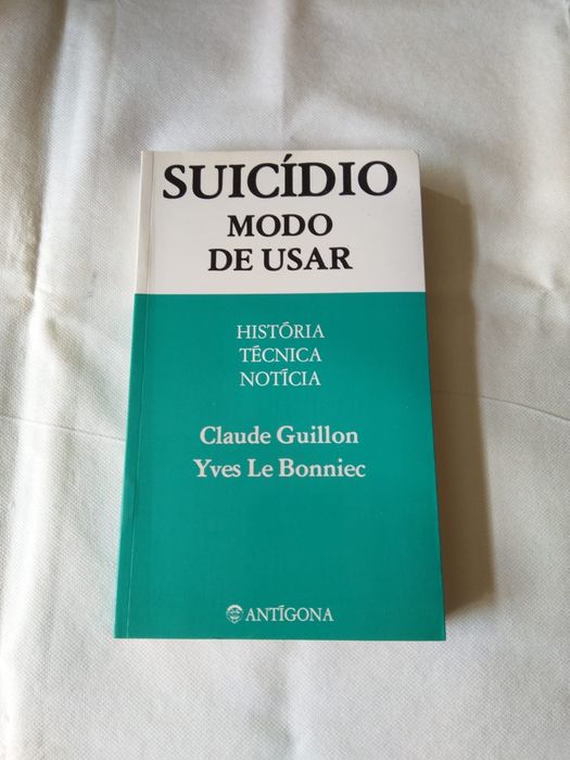 Sociedade . . . .