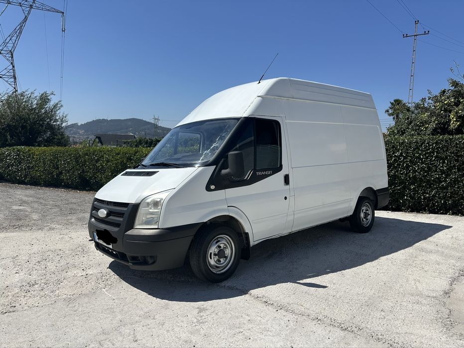 Ford transit tecto alto