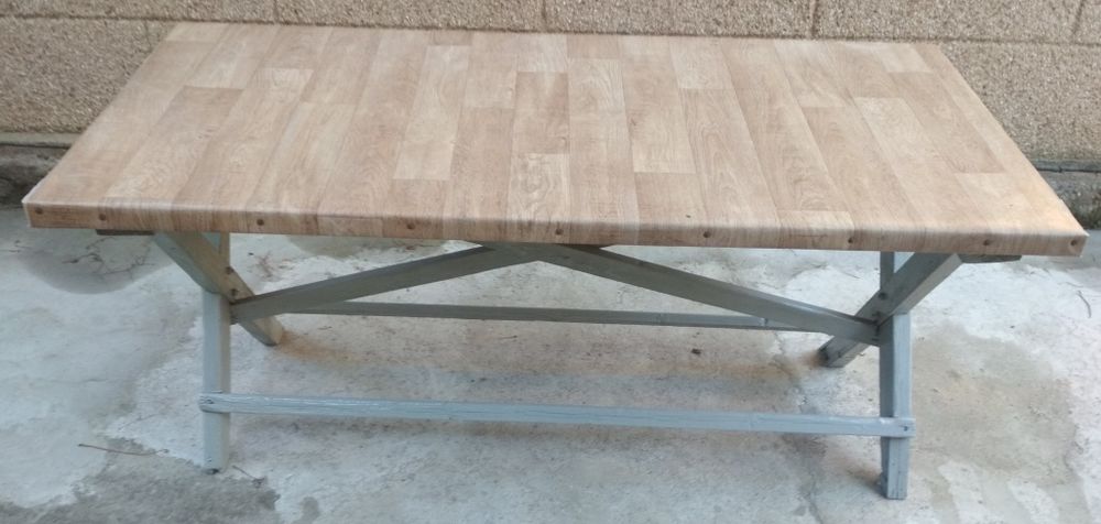 Большой деревянный стол для сада, двора, беседки