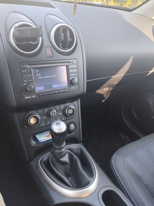 Nissan Qashqai  2011