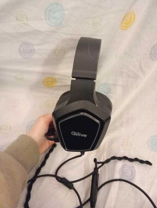 Headphones qilive