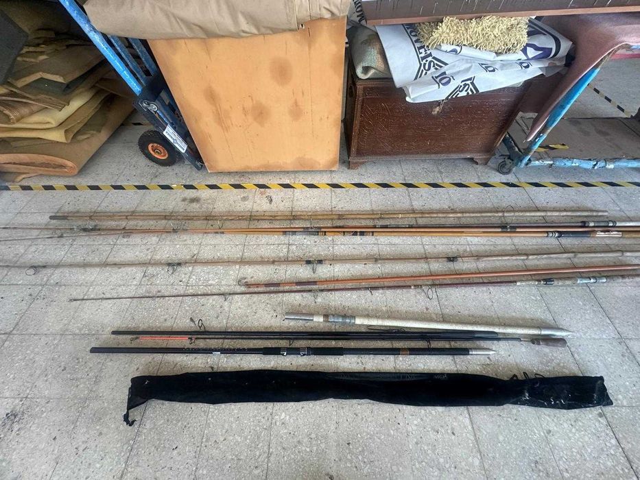 Vendo várias canas de pesca