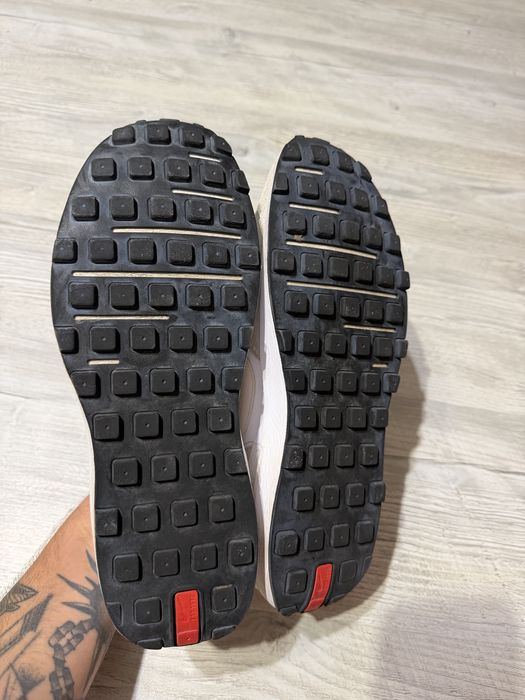 Чоловічі кросівки Nike Waffle One оригінал р42.5