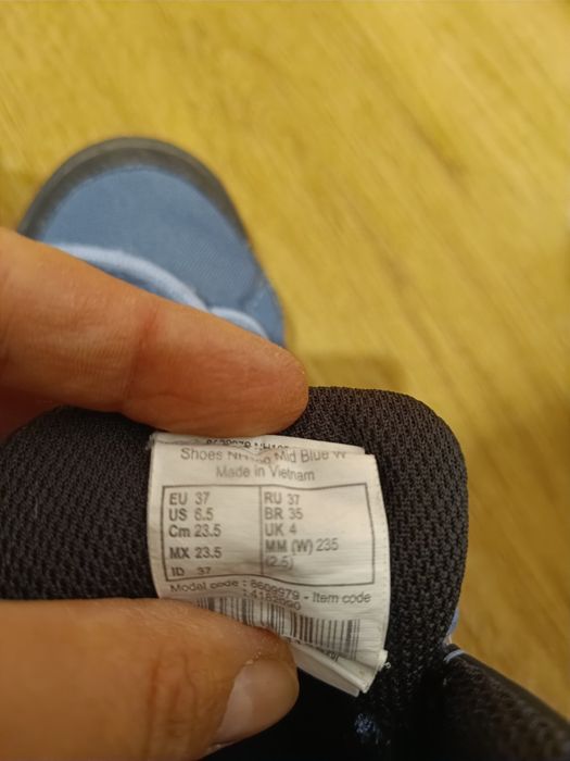 Buty quechua rozm 37 dla bliźniaczek
