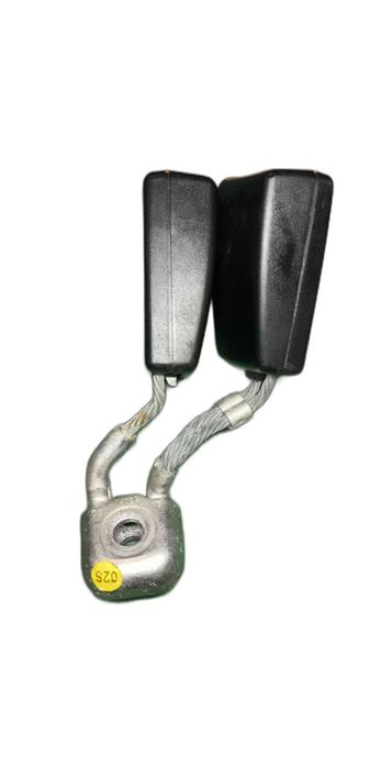 Encaixe de Cinto Central VW GOLF V