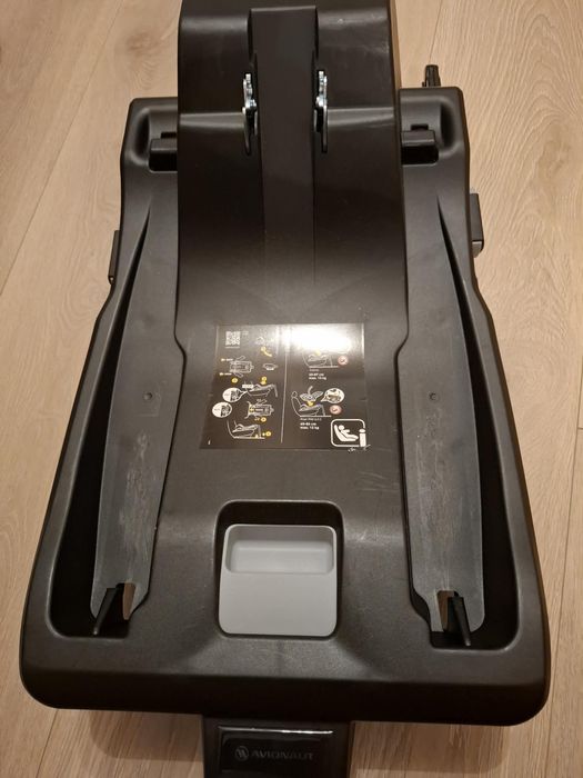 Fotelik samochodowy  / nosidlo  avionaut pixel z bazą isofix