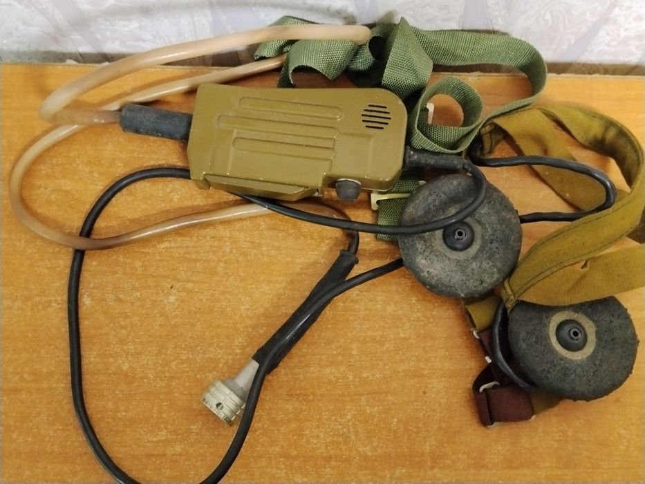 Гарнитура радиостанции.