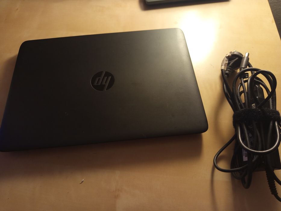 Portátil HP i5-4310U 8GB RAM Disco 500GB Wi Fi