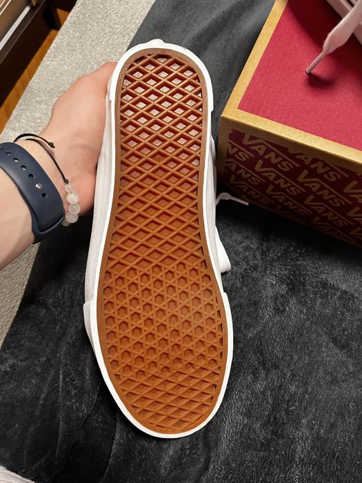 Vans Knu Skool Black/True White 44 размер