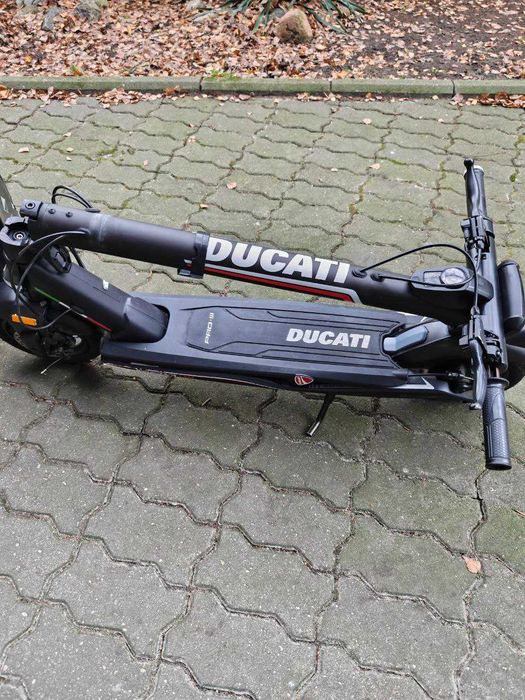 Hulajnoga Ducati Pro 3