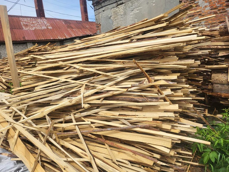 Дрова соснові відходи деревопереробного виробнитства