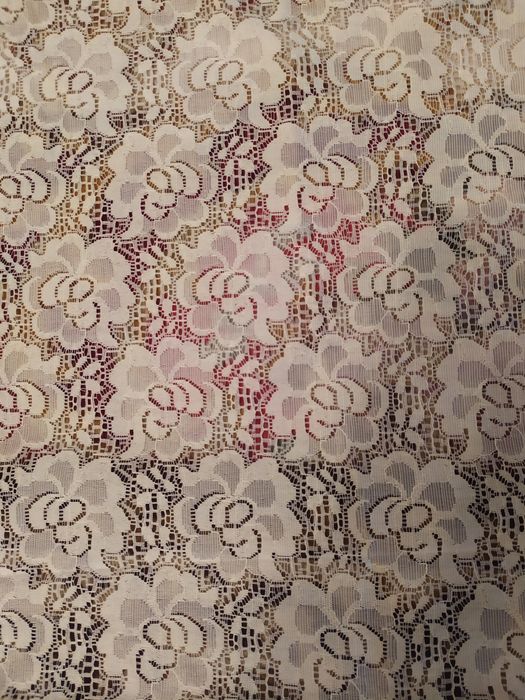 Продаю тюль пр-во Чехия.