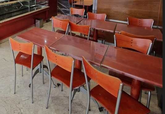 Mesas de café + cadeiras