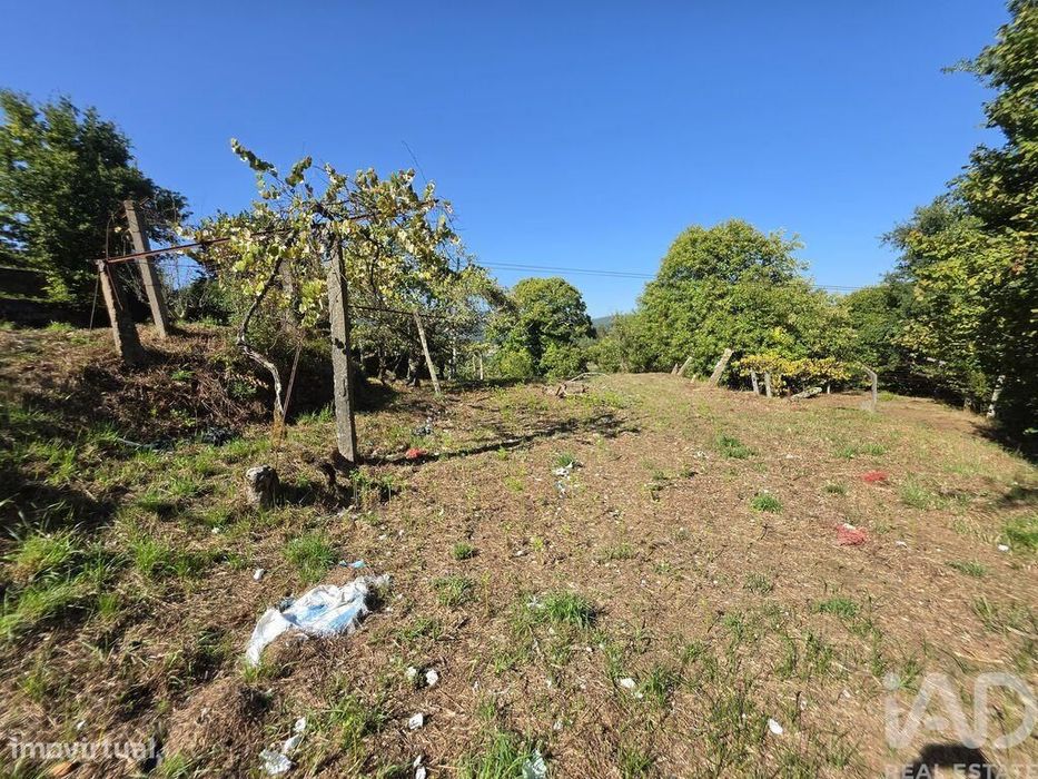 Casa de Campo T2 em Covas de 192 m2