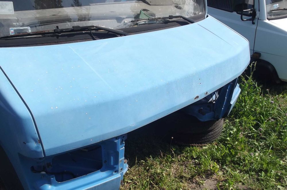 maska pokrywa silnika mercedes t2 rex 609 vario