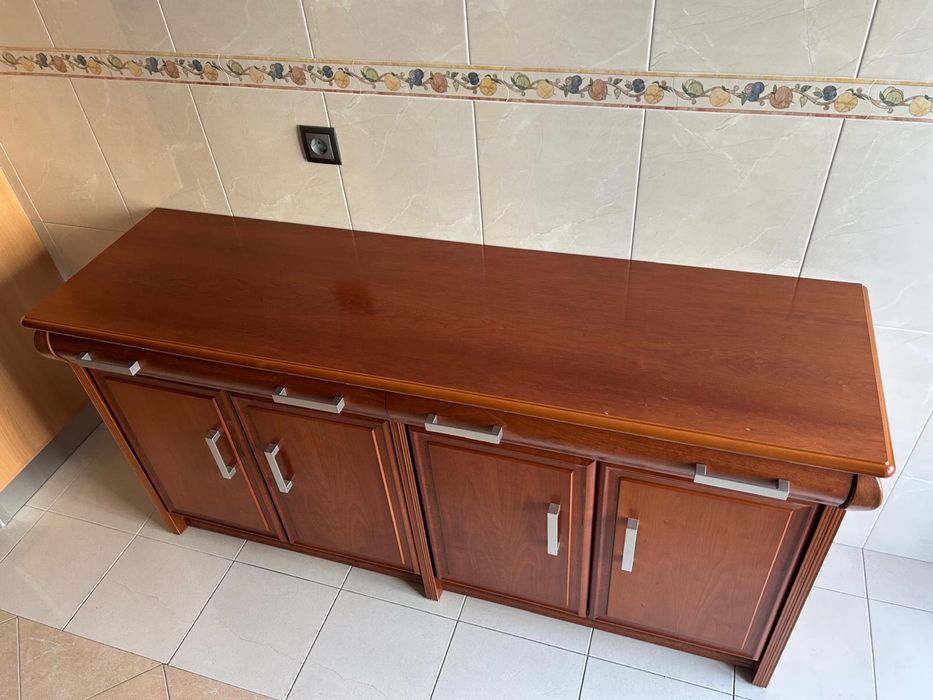 Aparador sala em cerejeira