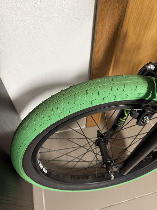 BMX KHE Centrix 20” em muito bom estado.