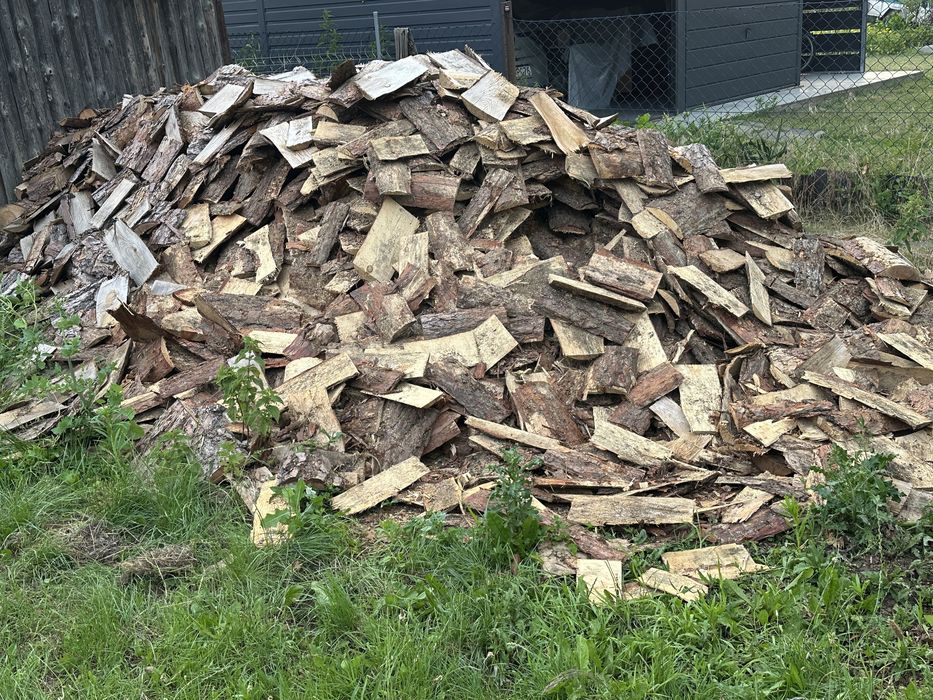 Sprzedam drewno widoczne na zdjeciach