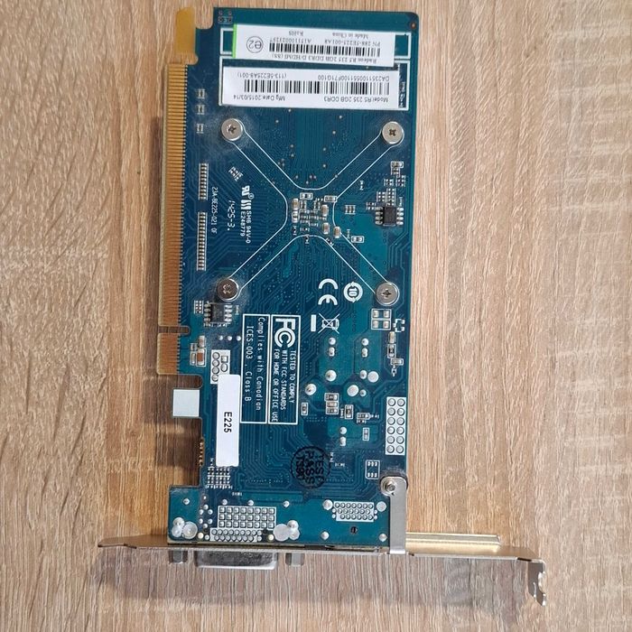 karta graficzna Radeon  R5 235 2Gb Hdmi Dvi sprawna