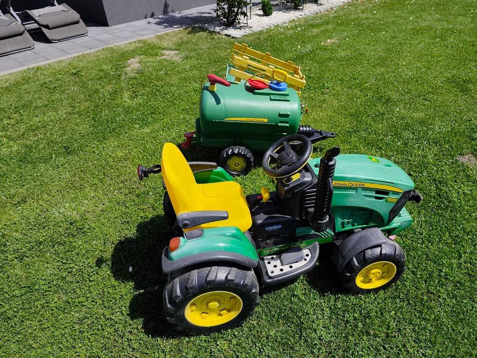 Traktorek John Deere