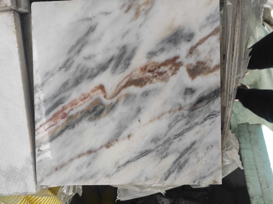 Moscaicos/Tijoleira/Azulejos em mármore