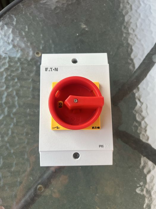 Eaton P1-25/I2/SVB 25A IP65 – Nowy, oryginalny, w pudełku
