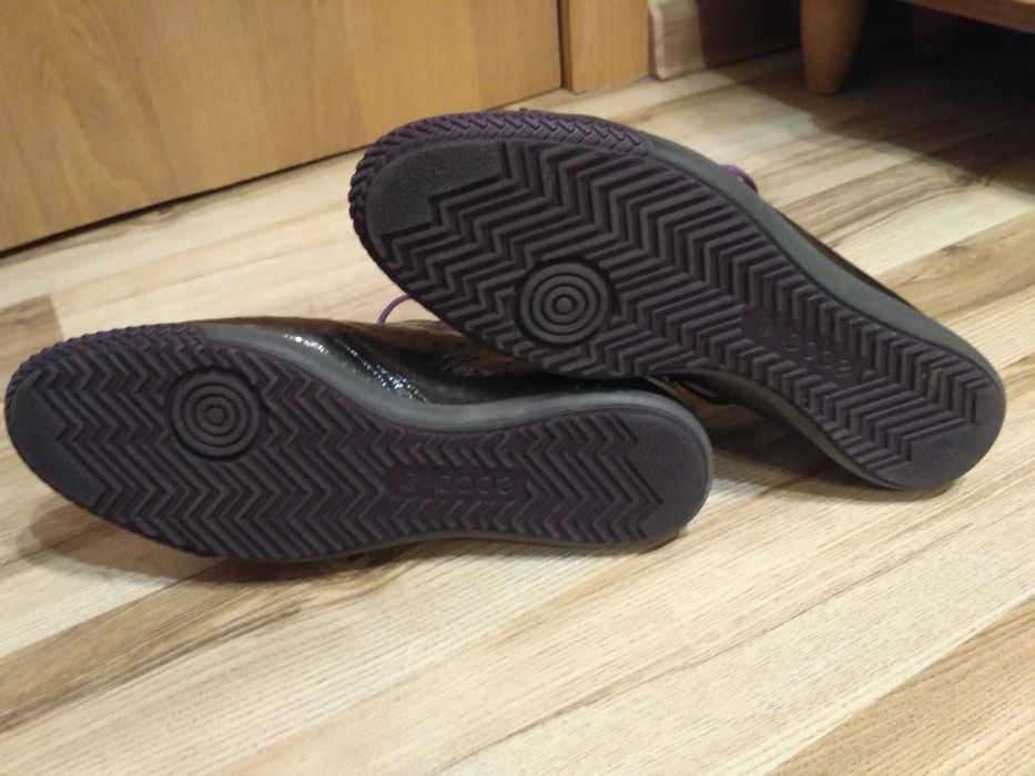 Кожаные мокасины кроссовки кеды ecco (оригинал) размер 39.