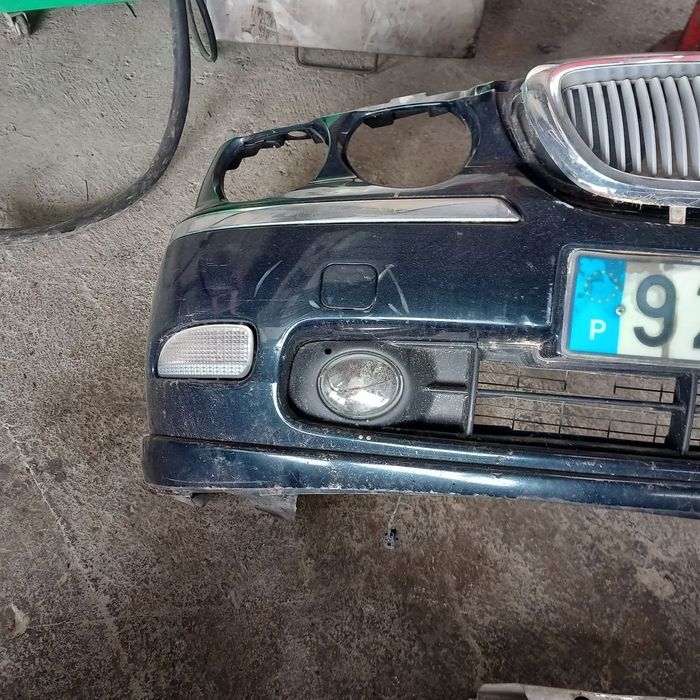 Capot para choques farois e frente em chapa rover 75 ano 2001 200€