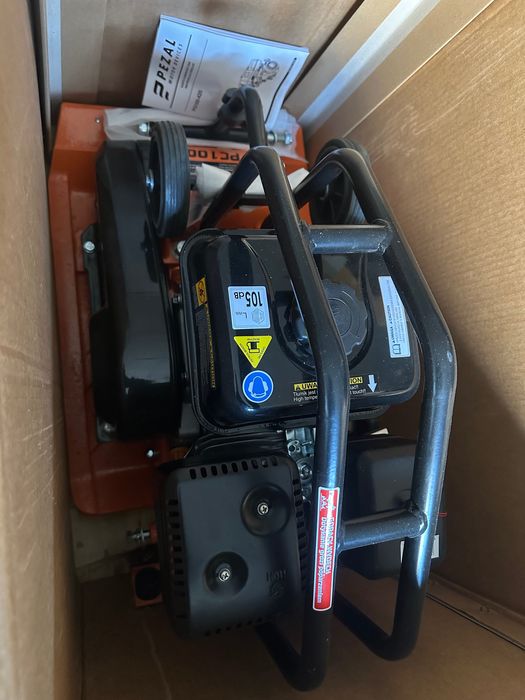 Zagęszczarka 100 kg PEZAL PC100 PG200 elastomer + kółka - NOWA