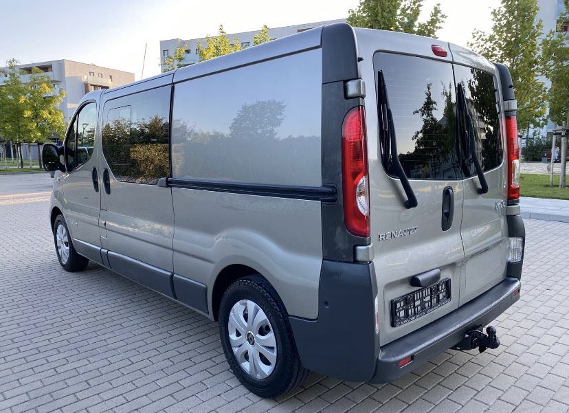 Renault Trafic 2011 2.5 CDTI L2H2 FAP