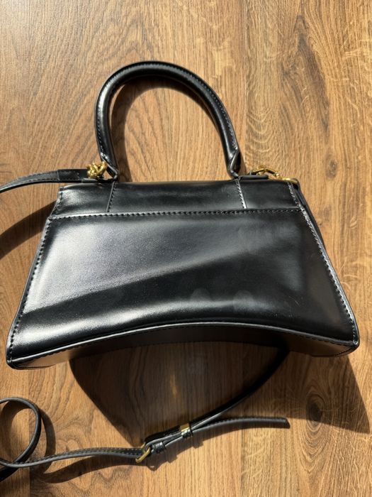 Balenciaga Hourglass Small czarna skórzana torebka Made in Italy
