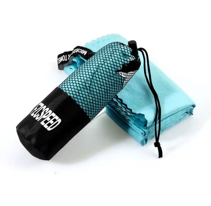 Швидковисихаючий похідний рушник 80х130 см бірюзовий