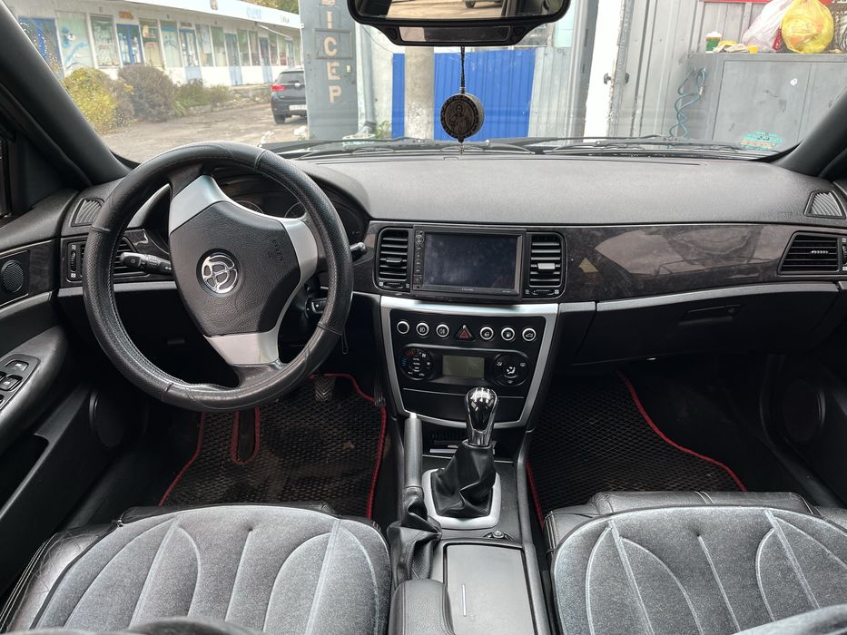 BRILLIANCE 2009р (toyota)