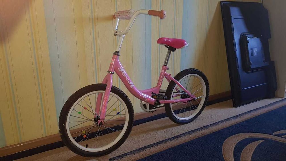 Детский велосипед Profi princess розового цвета. колеса 45 см