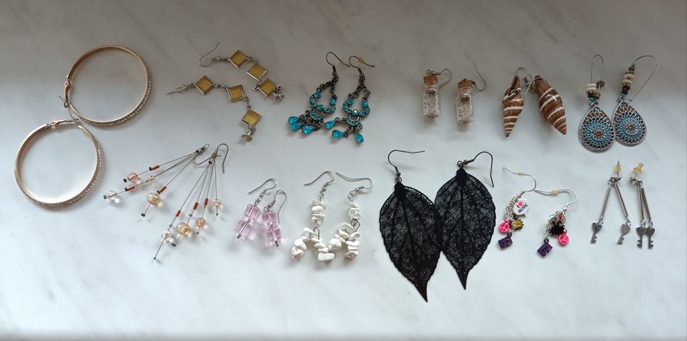 Kolczyki liście wiszące wszystko za 20 zł