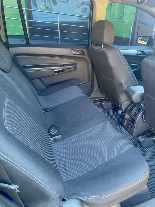 Opel zafira 2006