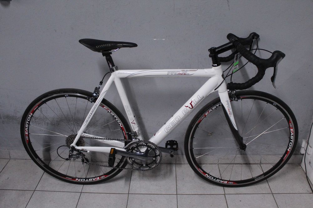 Rower szosowy RED BULL PRO SL,Rama 56 cm Alu- Carbon ,Koła 28",Ultegra