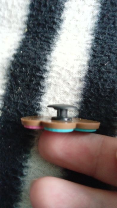 Pin Jibbitz Dois Corações para Crocs