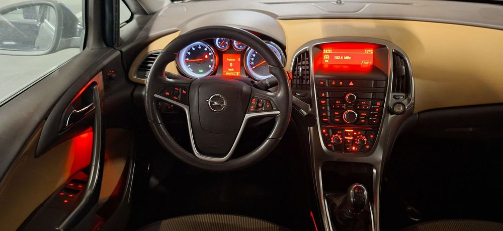 Opel Astra