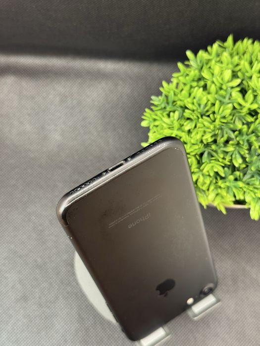 iPhone 7 32 GB — під відновлення / на запчастини