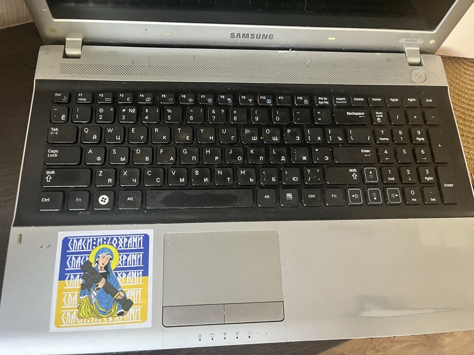 Ноутбук Samsung RV на запчастини