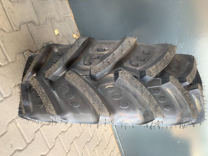 OPONA 7.50-16 Kabat 240/70R16 280/70R16 280/70R18 BKT JODEŁKA MOCNA FV