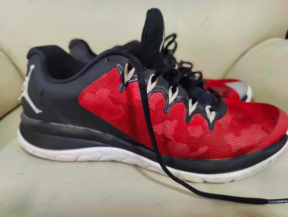 Jordan Flight Runner 2 tam. 42