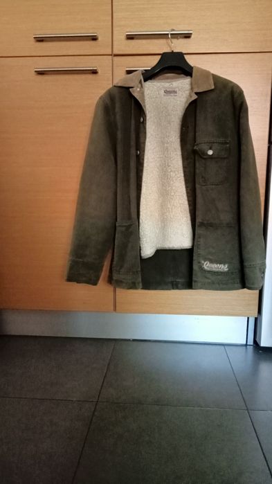 Casaco vintage da marca Queens