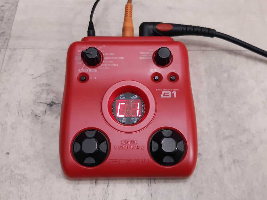 Multi-efekt Basowy ZOOM B1 X-efekty-perkusja- wysyłka lub dodam Gratis