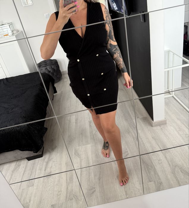 Czarna sukienka xl