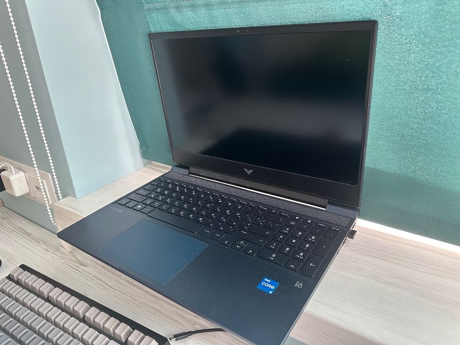 Victus ноутбук 27000грн