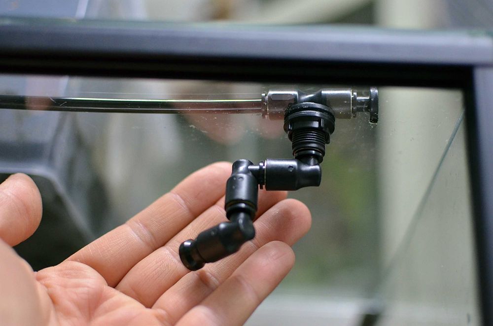 Dysza zraszająca z przelotką system zraszania terrarium jak MISTKING Krapkowice • OLX.pl