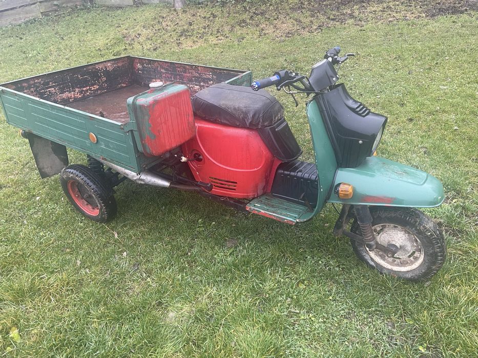 Моторолер Муравей